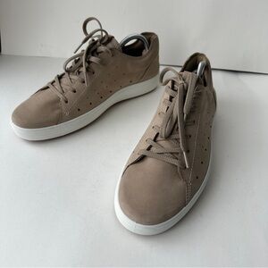 ECCO Men's Soft 7 Cloud Nubuck Leather Lace Up Sneakers Sz8 (42EU)